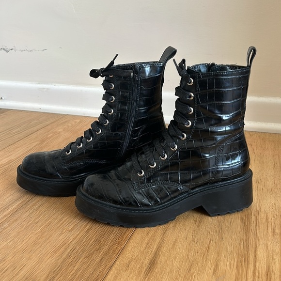 Size 7 | Steve Madden | Black Combat Boots — Trendy, Punk & Comfortable - Picture 3 of 7